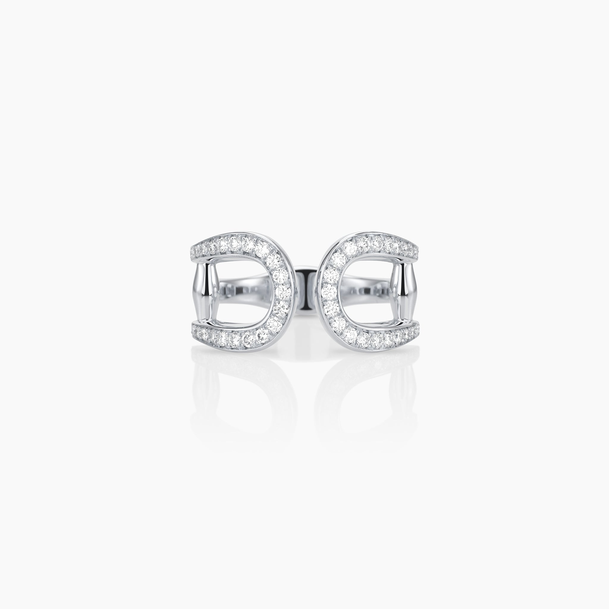 Fulanda Horsebit Saddle Ring